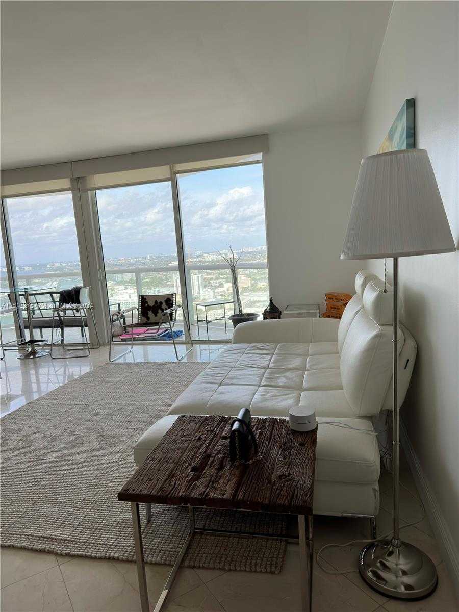 Small Image of 6365 COLLINS AVE #3811, Miami Beach Number 5