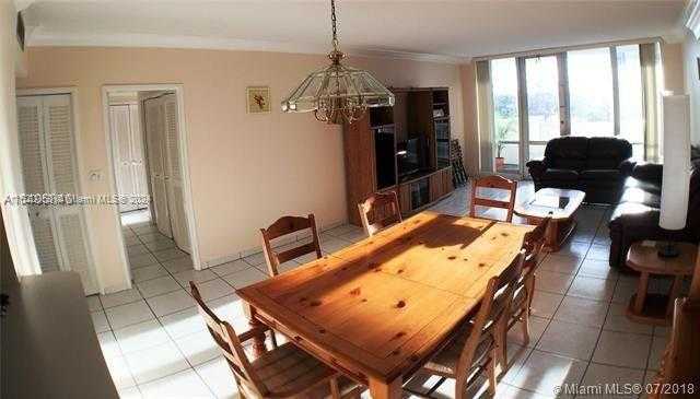 Small Image of 5601 COLLINS AVE #523, Miami Beach Number 7