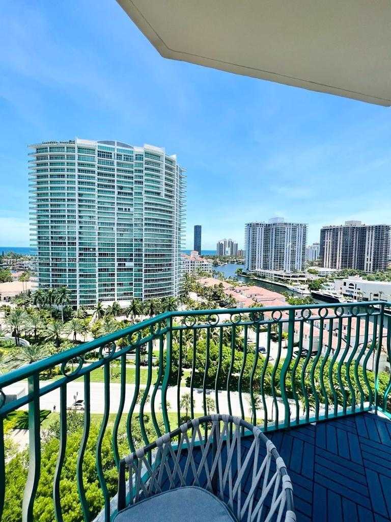 Small Image of 19900 EAST COUNTRY CLUB DR #PH20, Aventura Number 10
