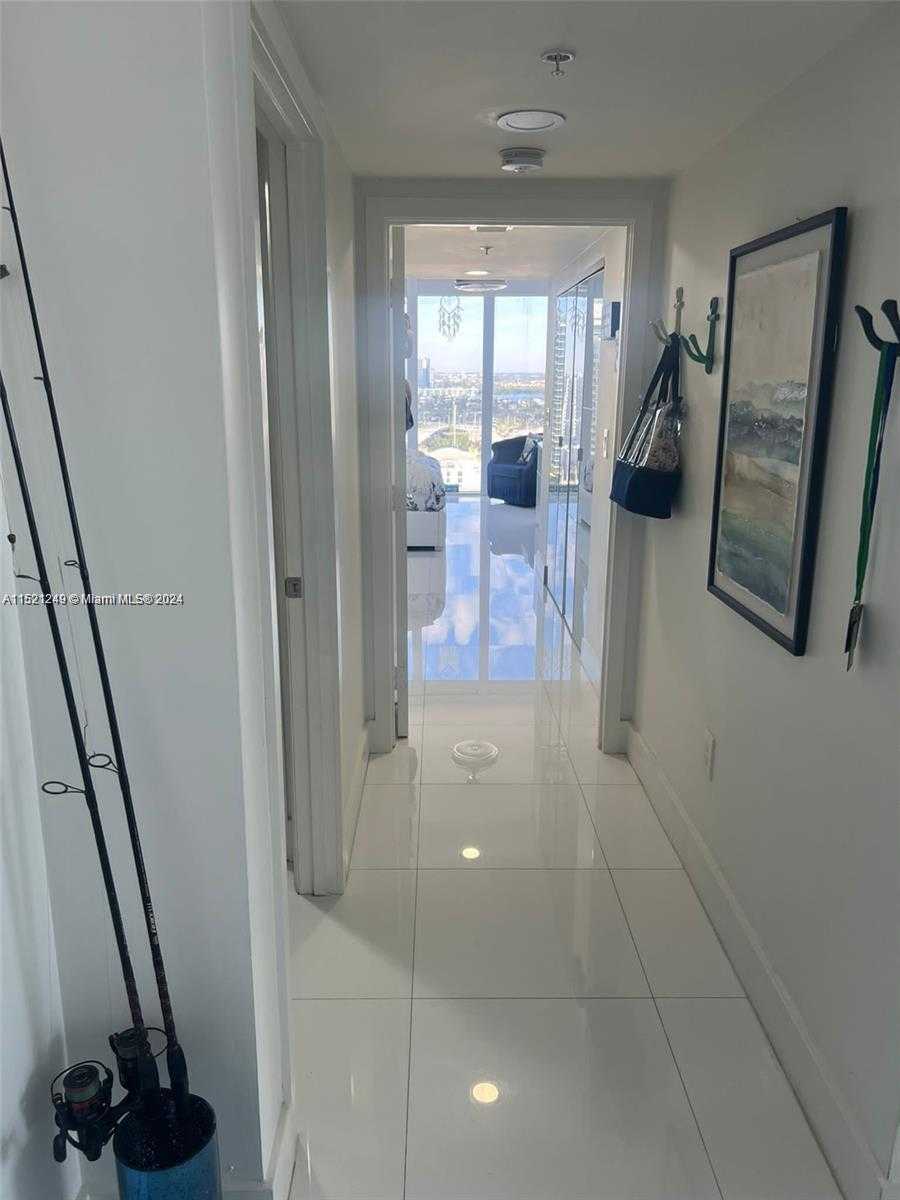 Small Image of 16699 COLLINS #2507, Sunny Isles Beach Number 18