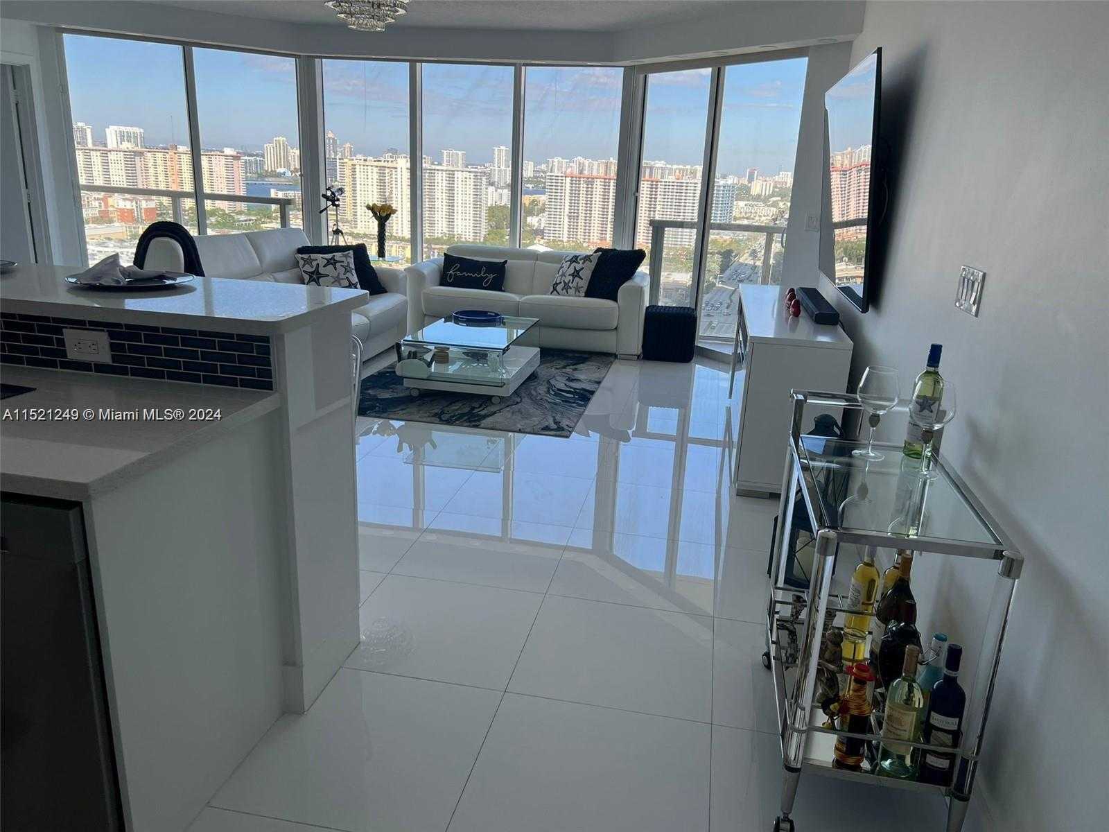 Small Image of 16699 COLLINS #2507, Sunny Isles Beach Number 3