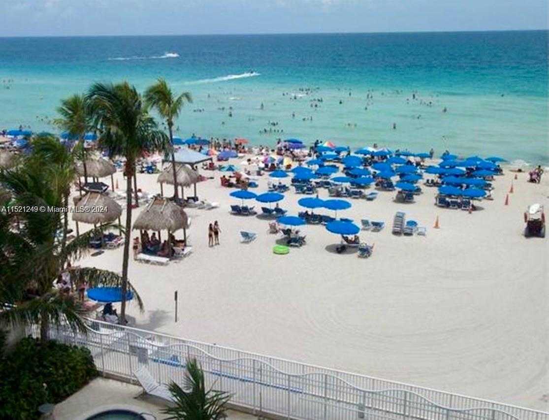 Small Image of 16699 COLLINS #2507, Sunny Isles Beach Number 37