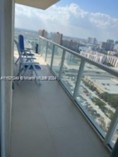 Small Image of 16699 COLLINS #2507, Sunny Isles Beach Number 9