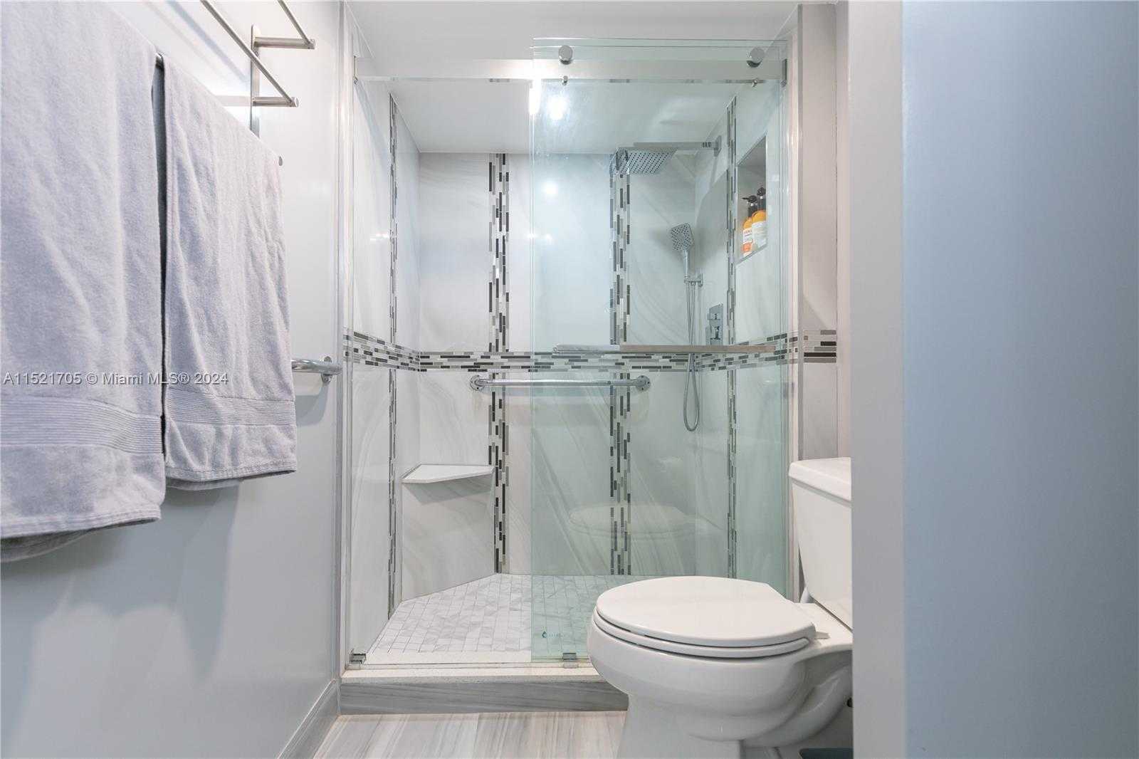 Small Image of 2401 SOUTH OCEAN DR #404, Hollywood Number 20