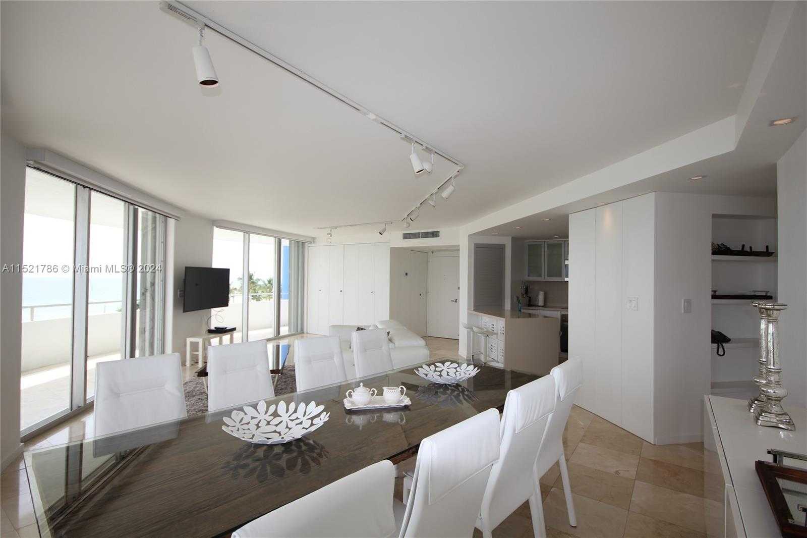 Small Image of 5151 COLLINS AV #532, Miami Beach Number 3