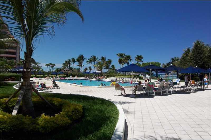 Small Image of 5151 COLLINS AV #532, Miami Beach Number 36
