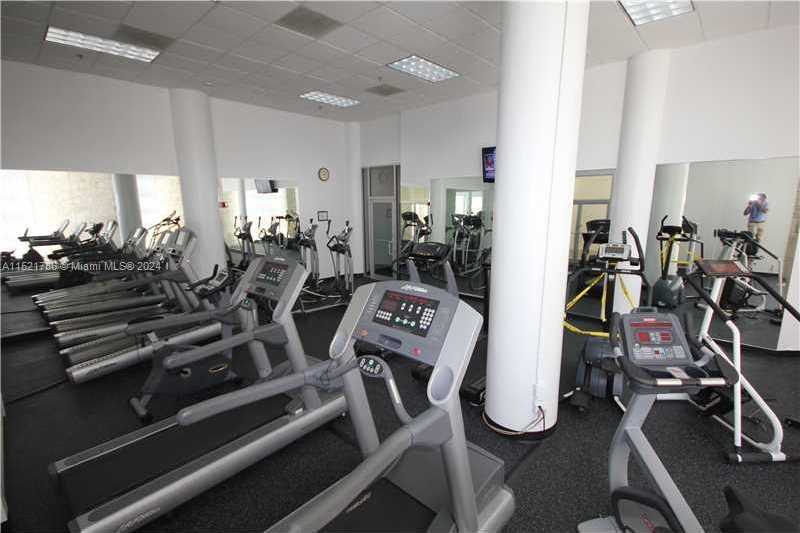 Small Image of 5151 COLLINS AV #532, Miami Beach Number 51