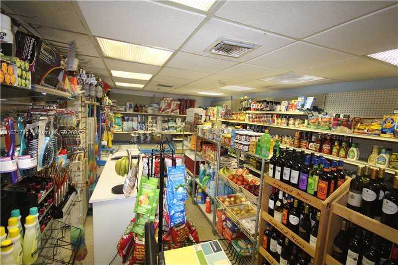 Small Image of 5151 COLLINS AV #532, Miami Beach Number 52