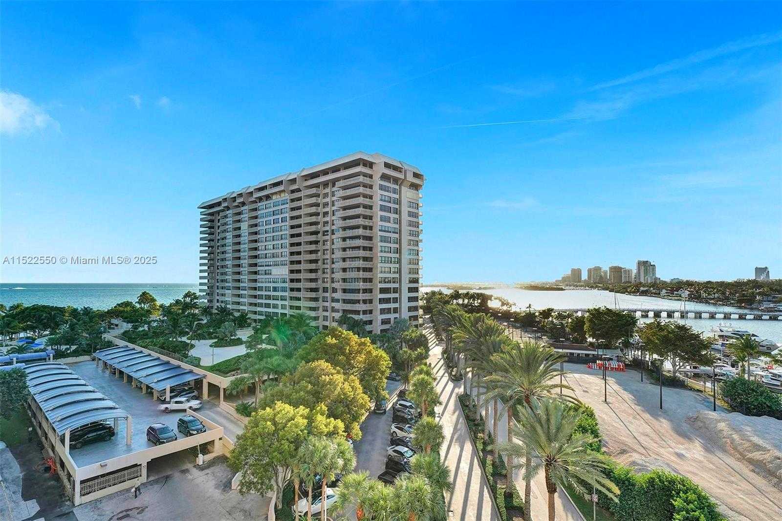 Small Image of 3 GROVE ISLE DR #C710, Miami Number 29