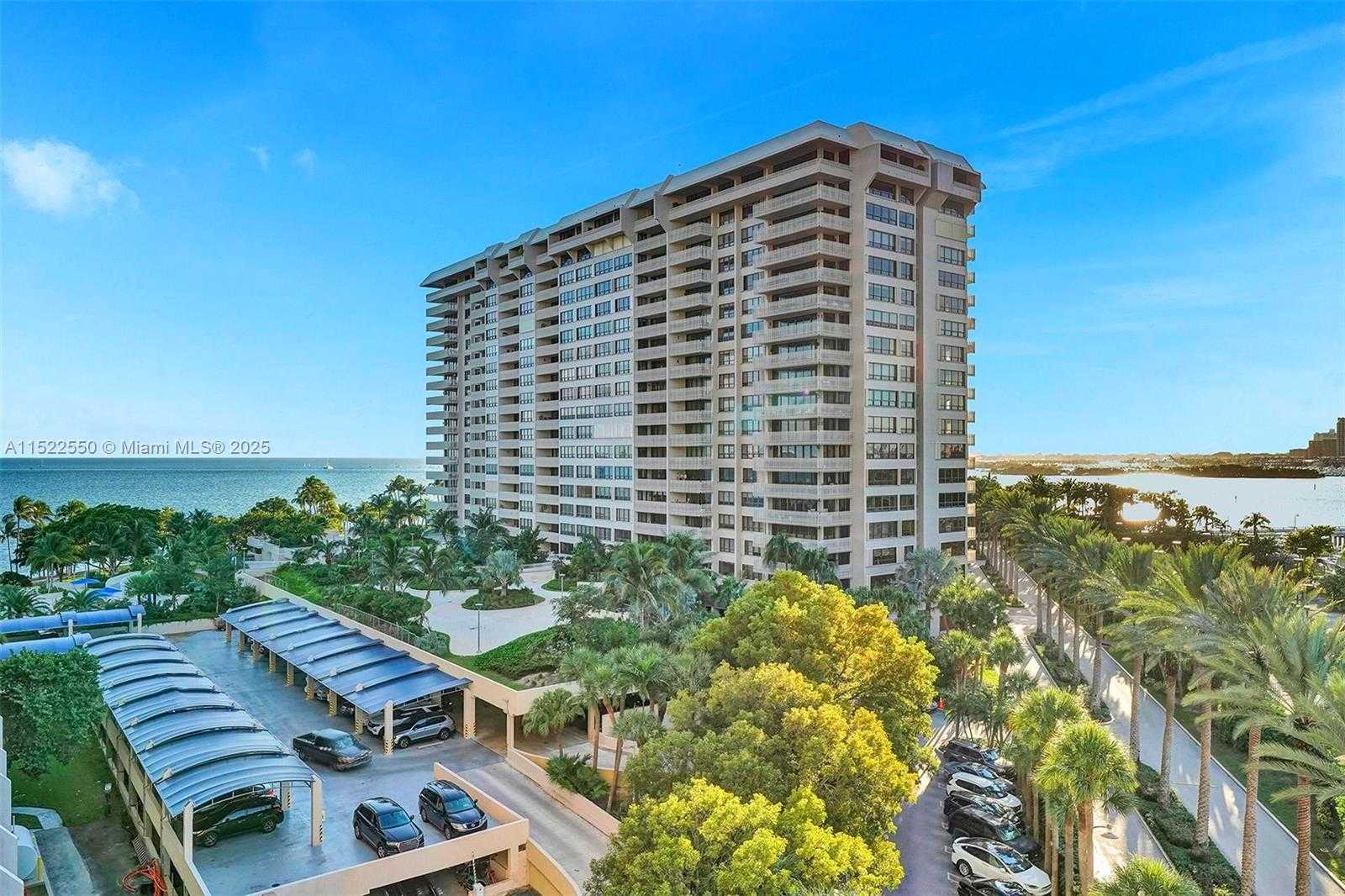 Small Image of 3 GROVE ISLE DR #C710, Miami Number 36