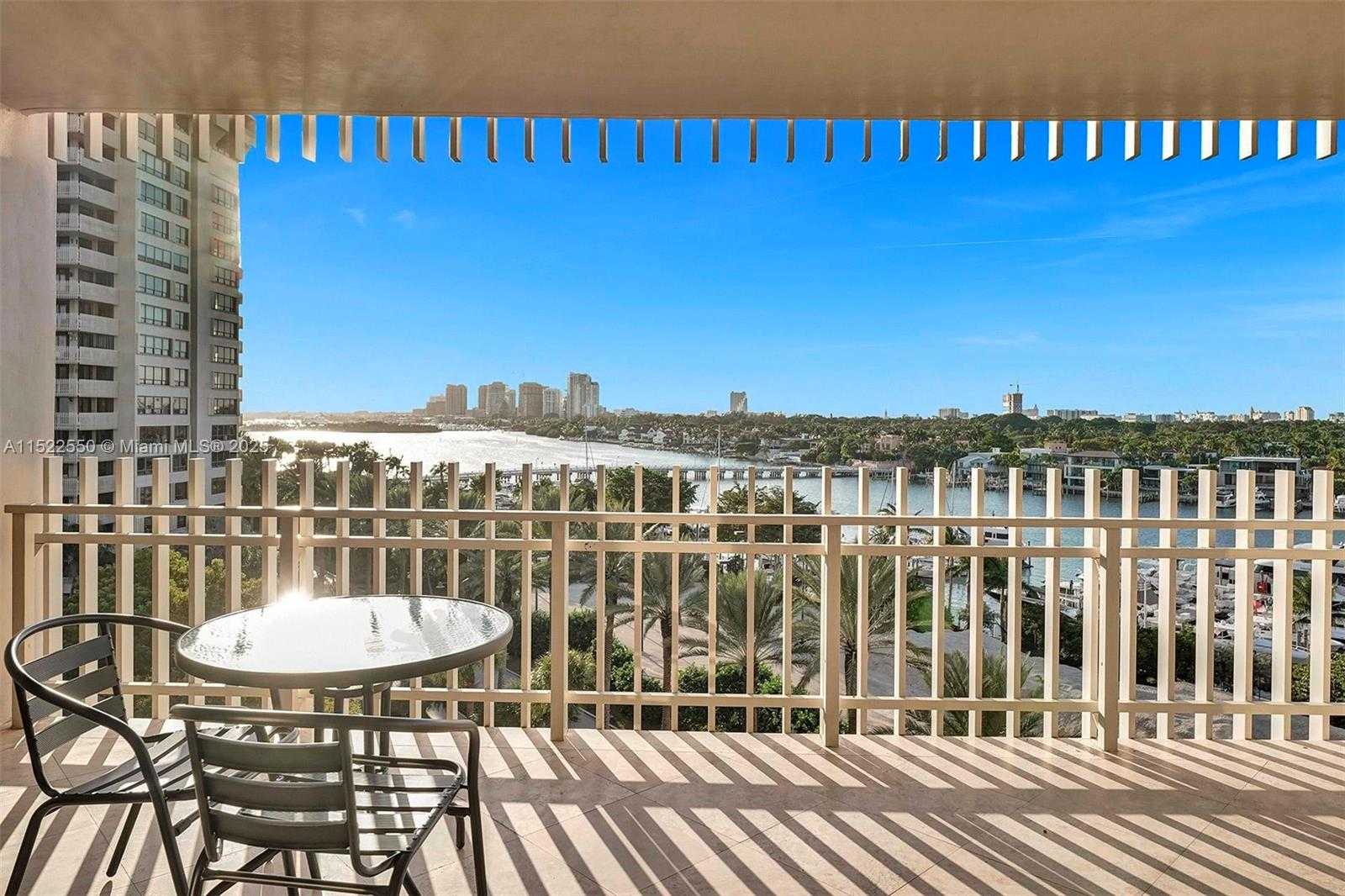 Small Image of 3 GROVE ISLE DR #C710, Miami Number 6