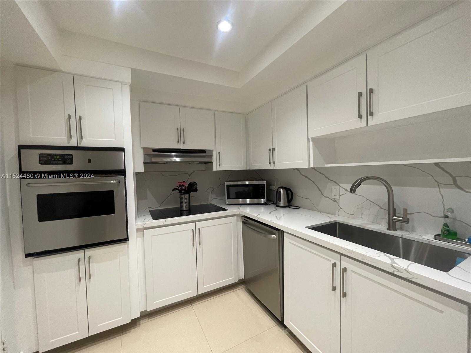 Small Image of 3801 SOUTH OCEAN DR #15V, Hollywood Number 11