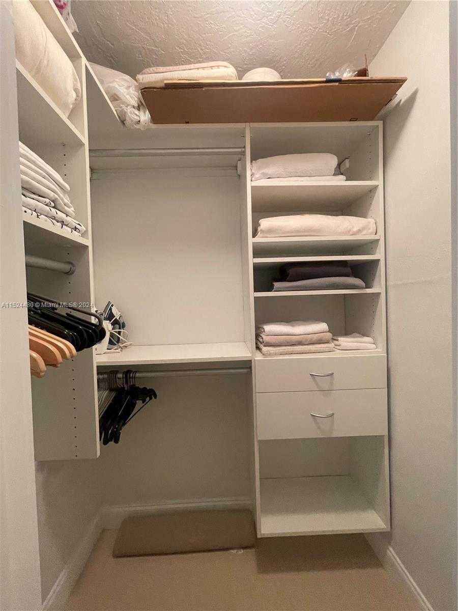 Small Image of 3801 SOUTH OCEAN DR #15V, Hollywood Number 19