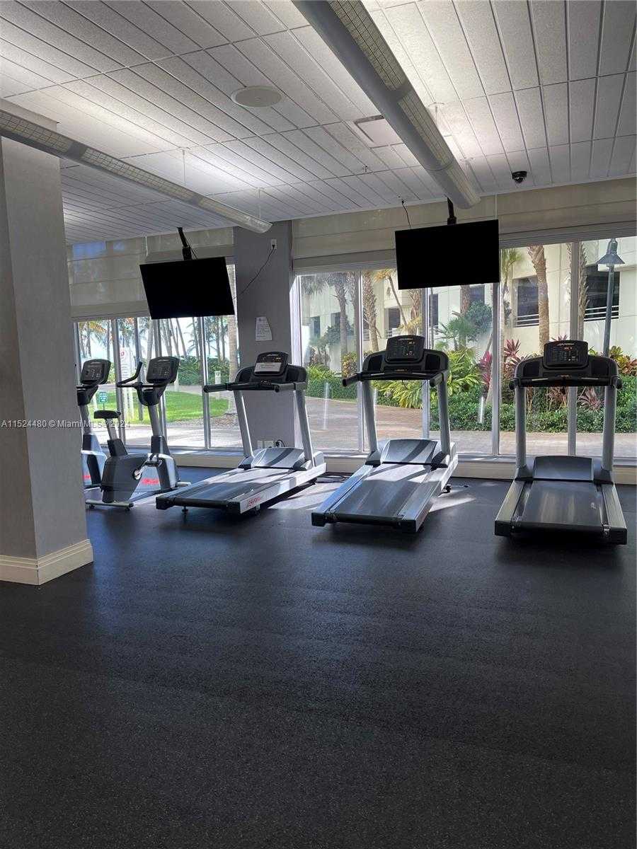 Small Image of 3801 SOUTH OCEAN DR #15V, Hollywood Number 22