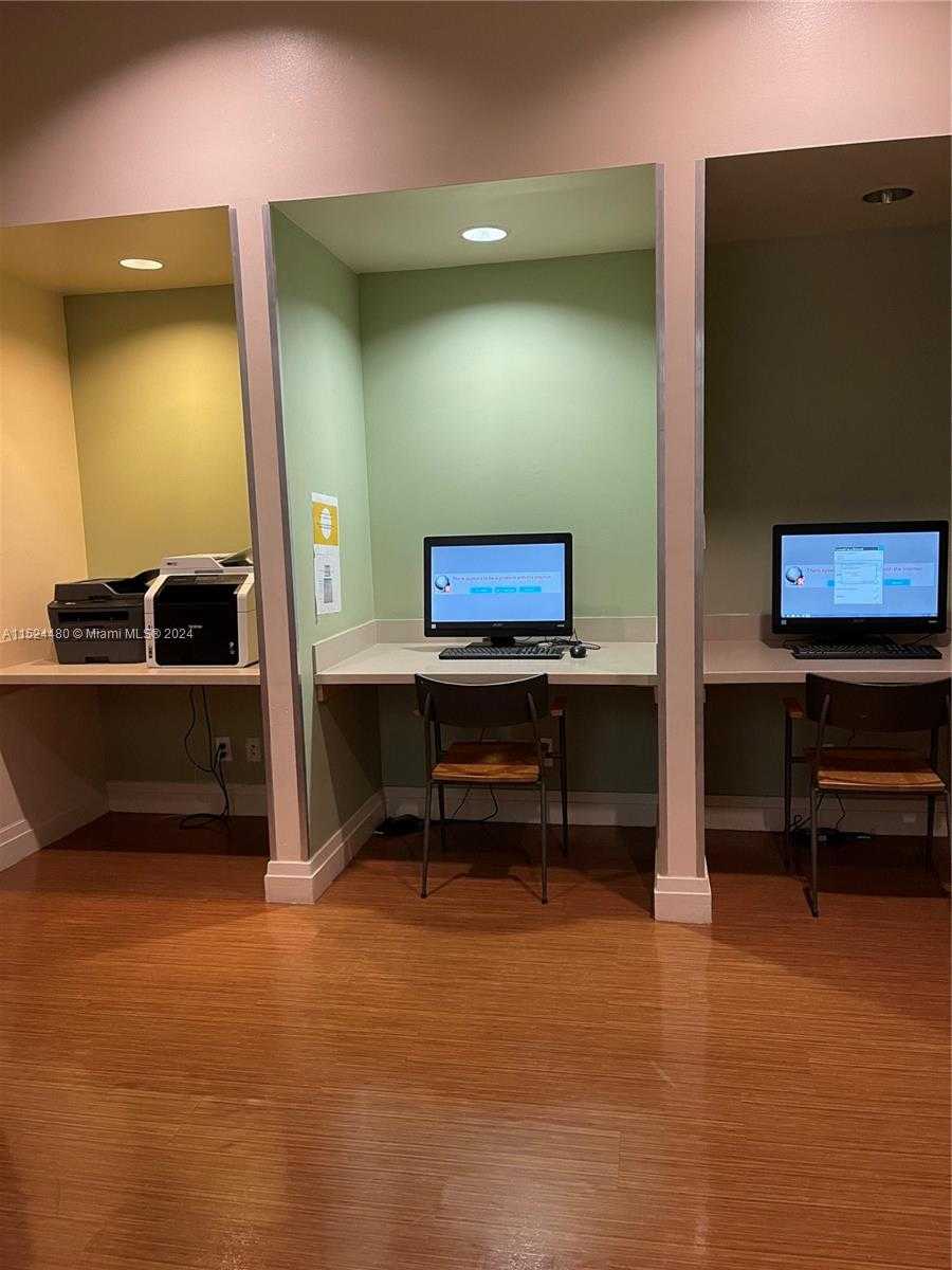 Small Image of 3801 SOUTH OCEAN DR #15V, Hollywood Number 23