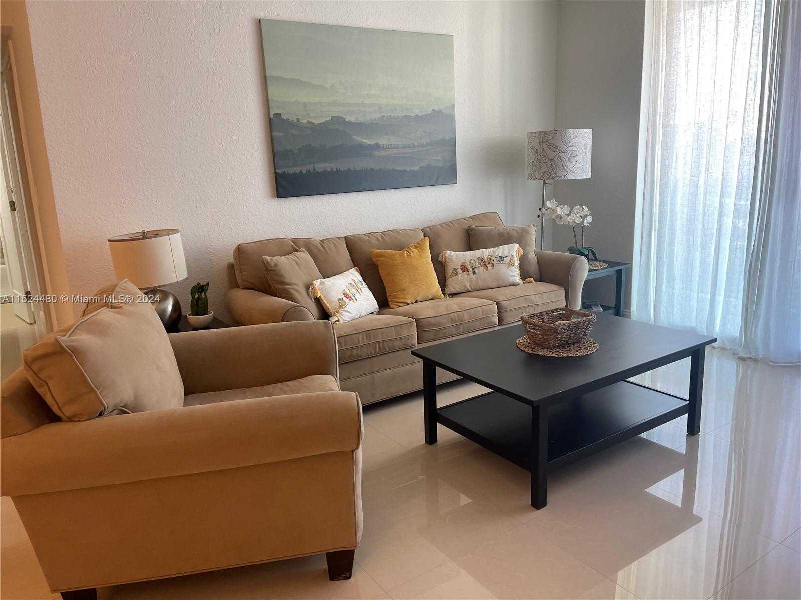 Small Image of 3801 SOUTH OCEAN DR #15V, Hollywood Number 4