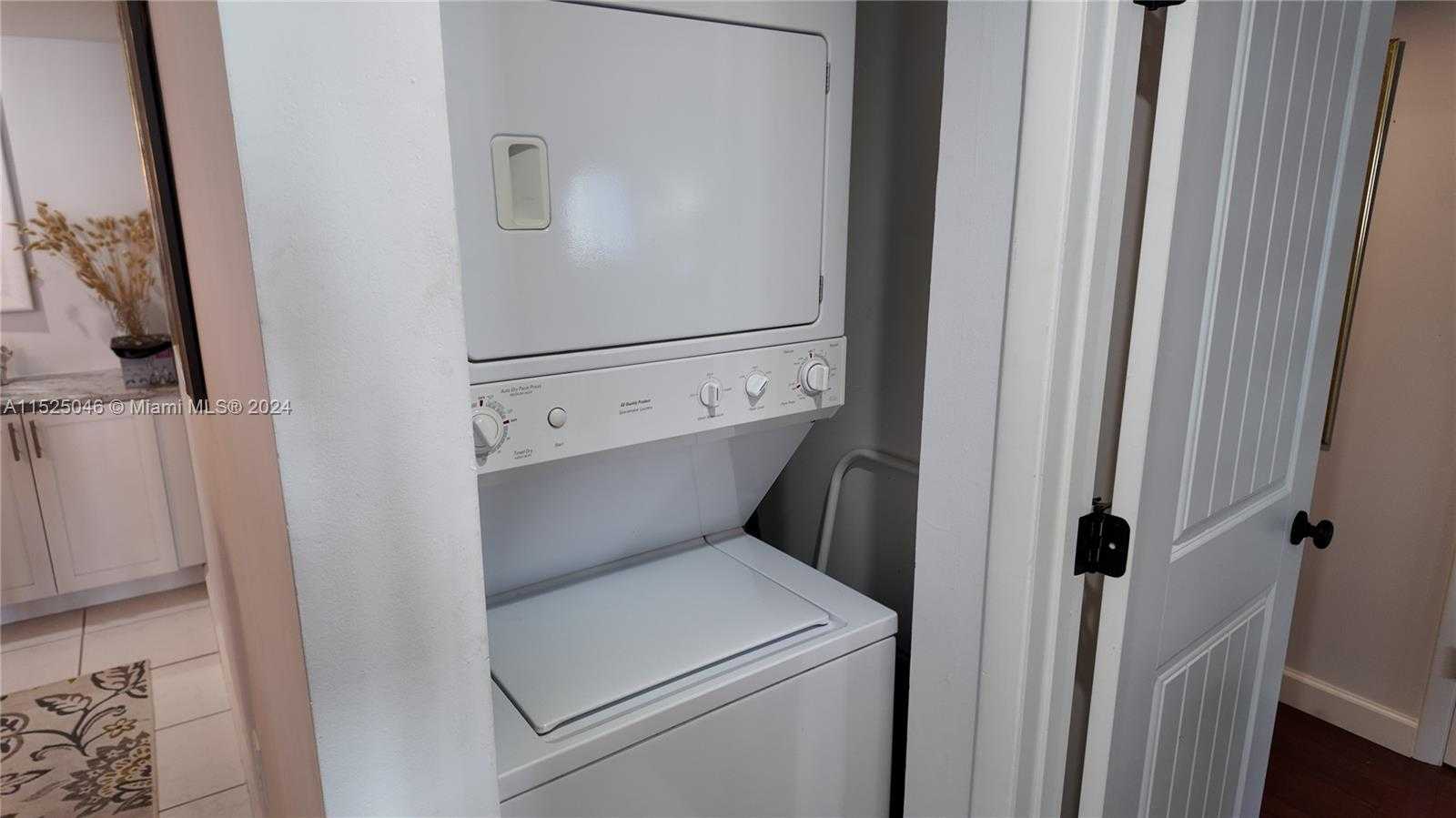 Small Image of 1201 SOUTH OCEAN DR #1903S, Hollywood Number 14