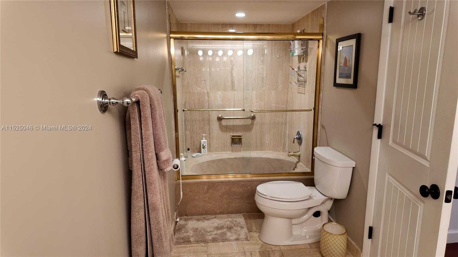 Small Image of 1201 SOUTH OCEAN DR #1903S, Hollywood Number 18