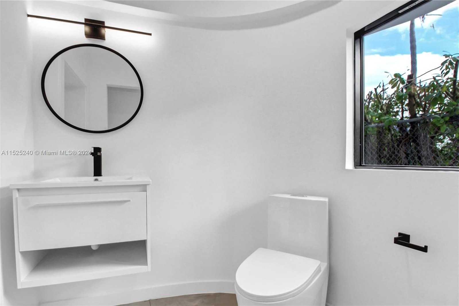 Small Image of 888 WEST 47TH STREET, Miami Beach Number 18