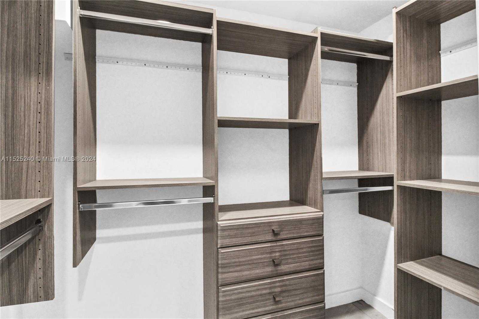 Small Image of 888 WEST 47TH STREET, Miami Beach Number 23