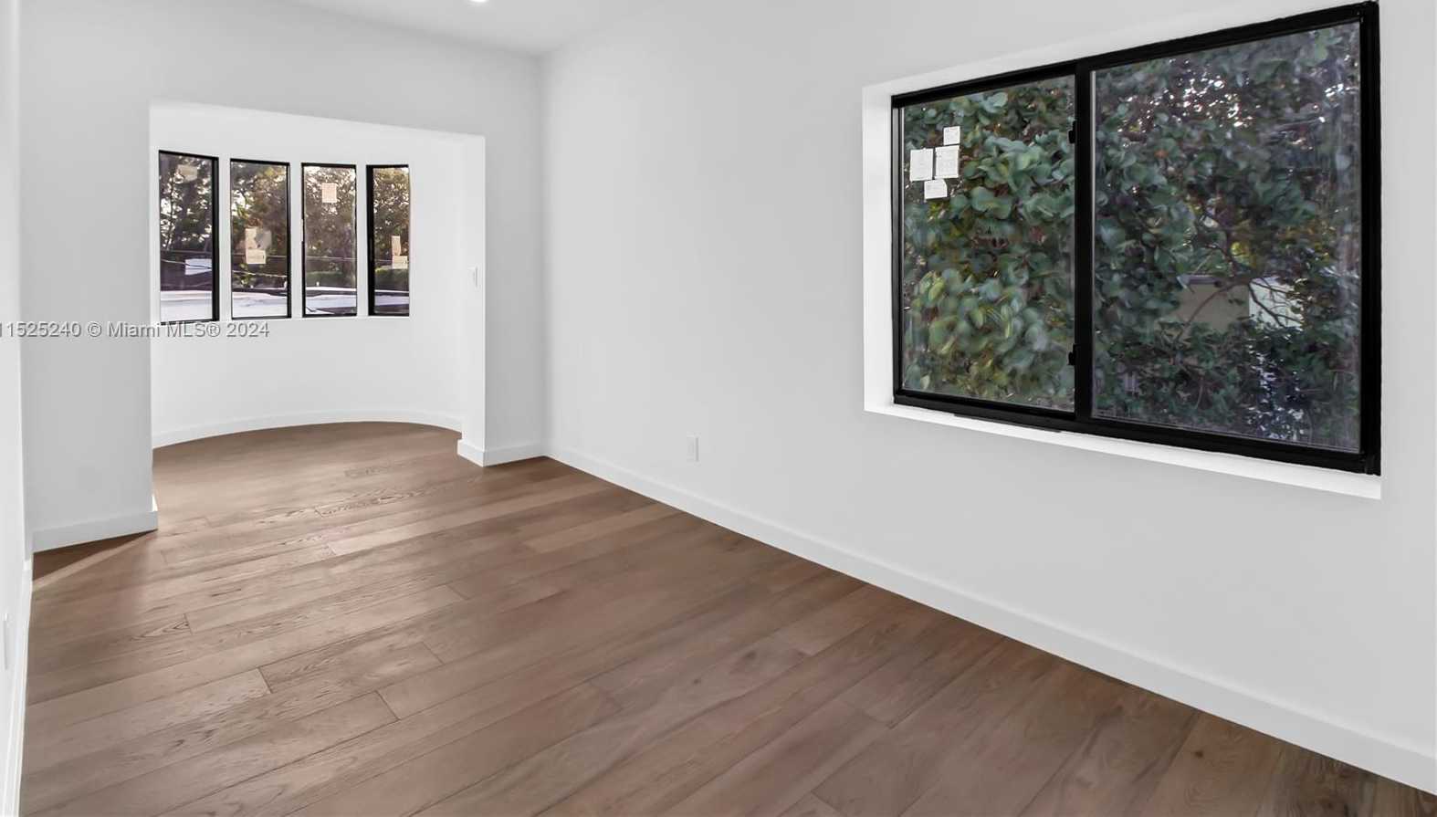 Small Image of 888 WEST 47TH STREET, Miami Beach Number 41