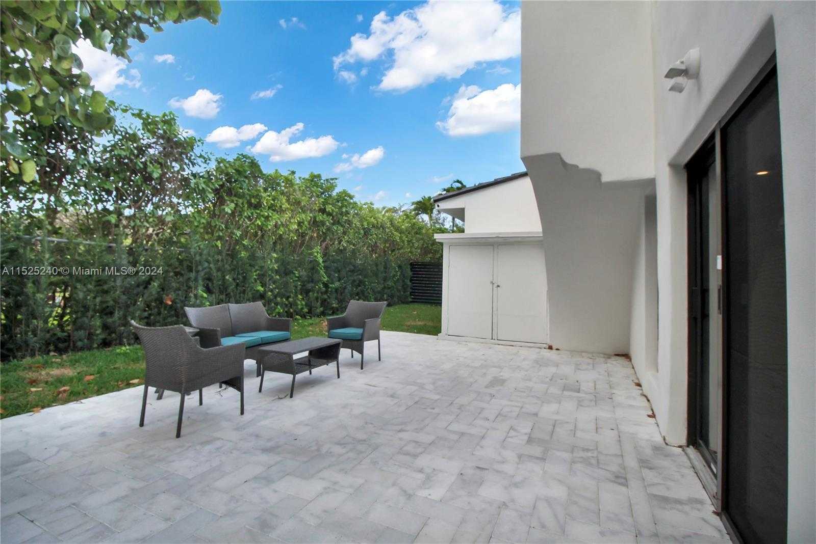 Small Image of 888 WEST 47TH STREET, Miami Beach Number 51