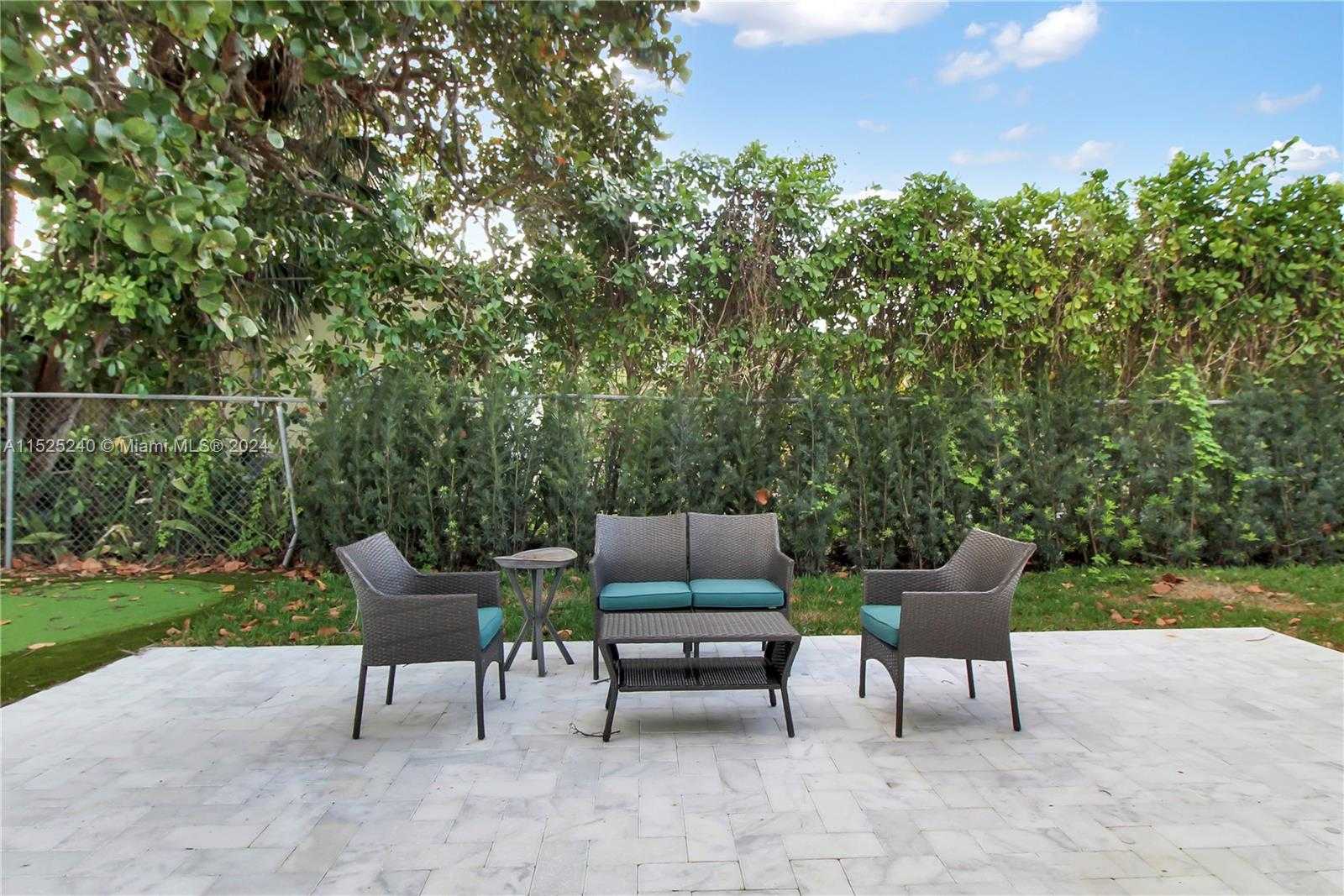 Small Image of 888 WEST 47TH STREET, Miami Beach Number 52