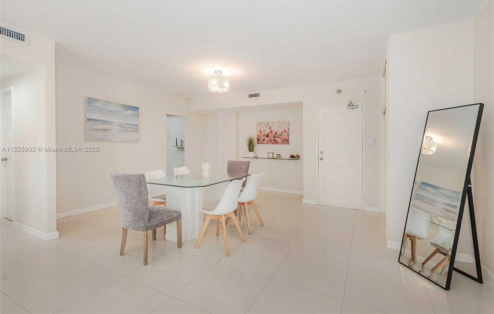 Small Image of 10185 COLLINS AVE #515, Bal Harbour Number 14