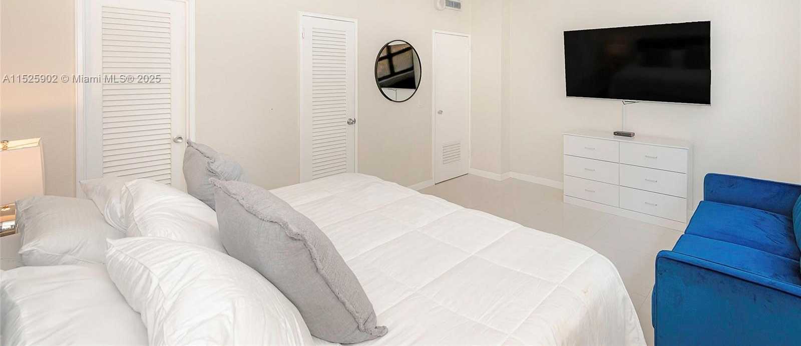 Small Image of 10185 COLLINS AVE #515, Bal Harbour Number 20