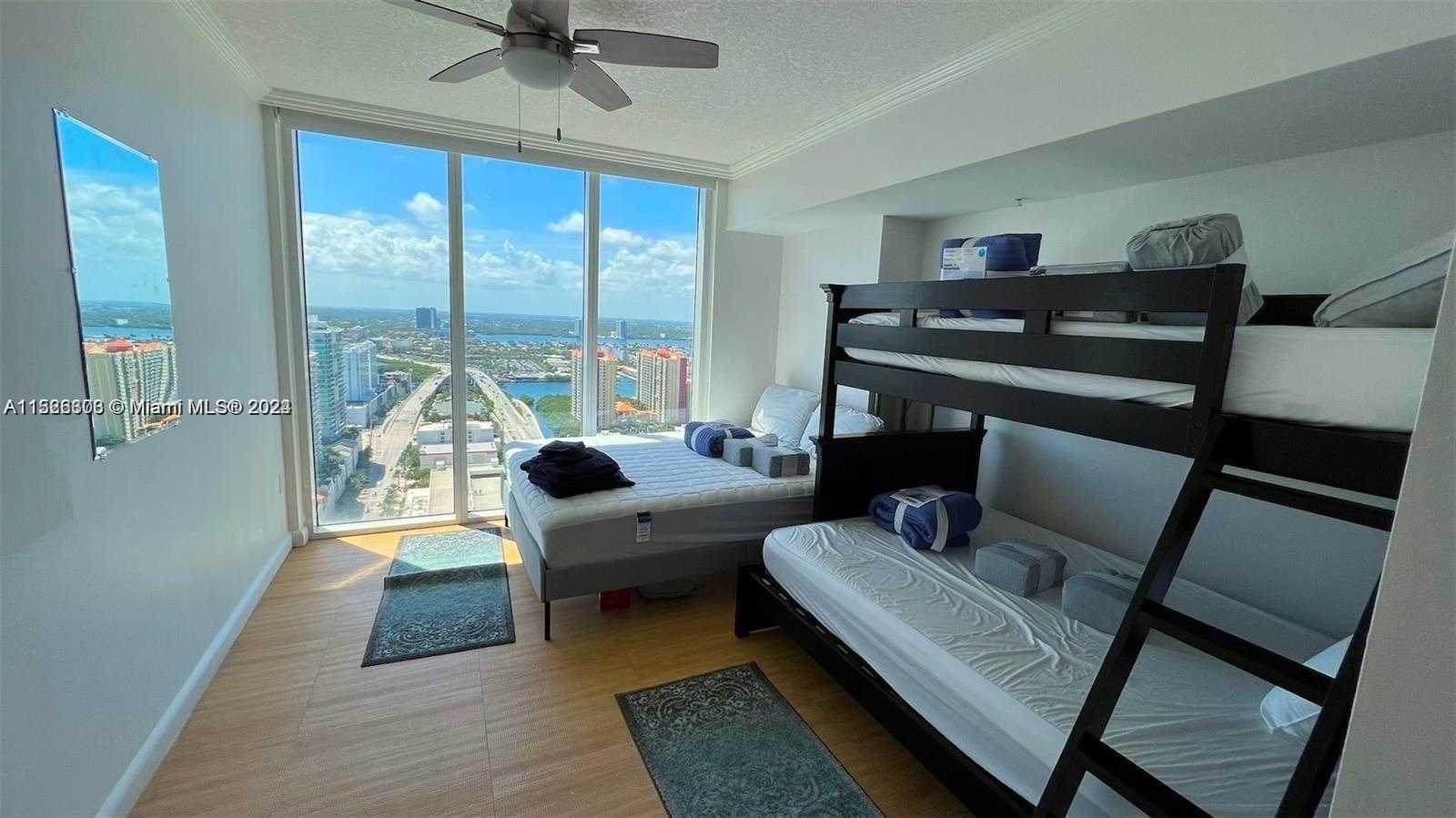 Small Image of 16699 COLLINS AVE #3808, Sunny Isles Beach Number 9