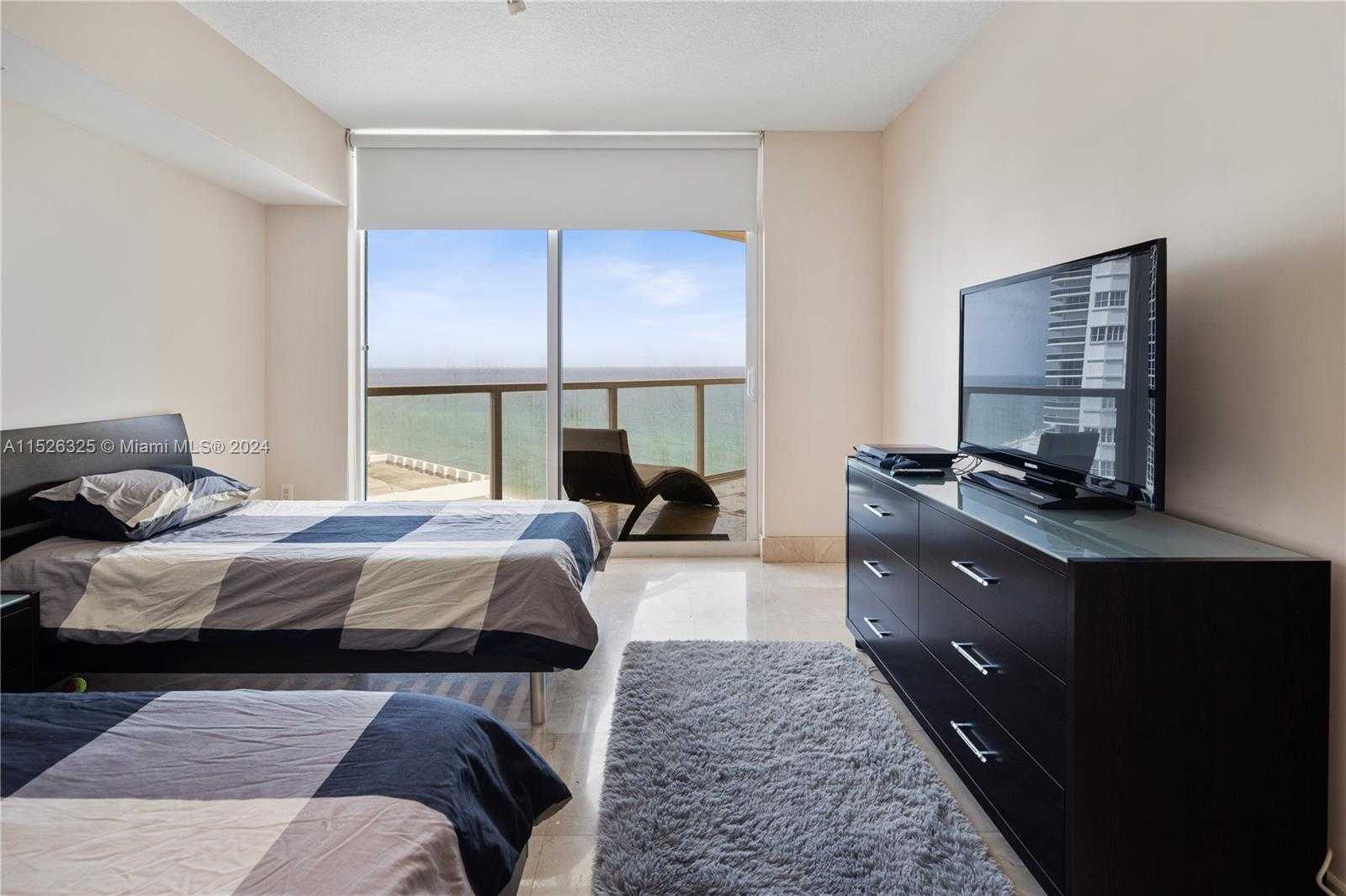 Small Image of 16699 COLLINS AVE #1604, Sunny Isles Beach Number 19