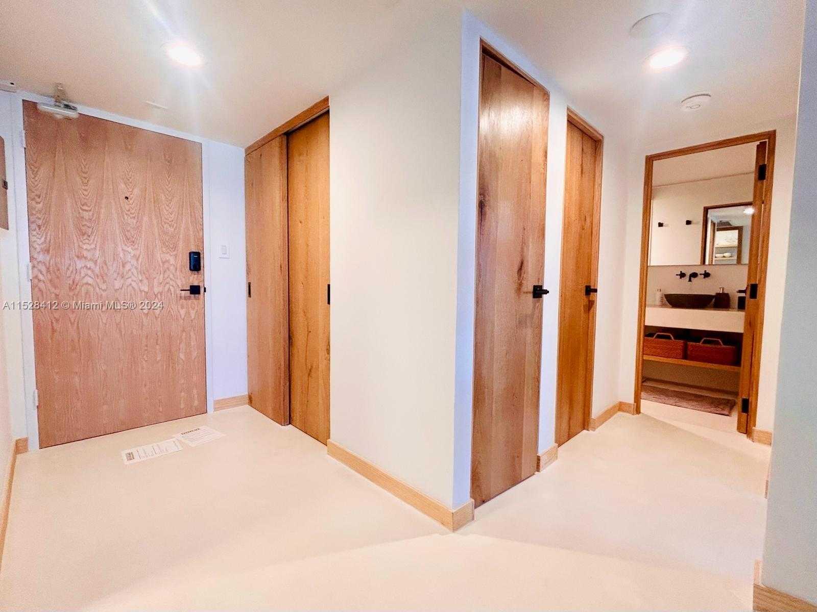 Small Image of 100 LINCOLN RD #1543, Miami Beach Number 13