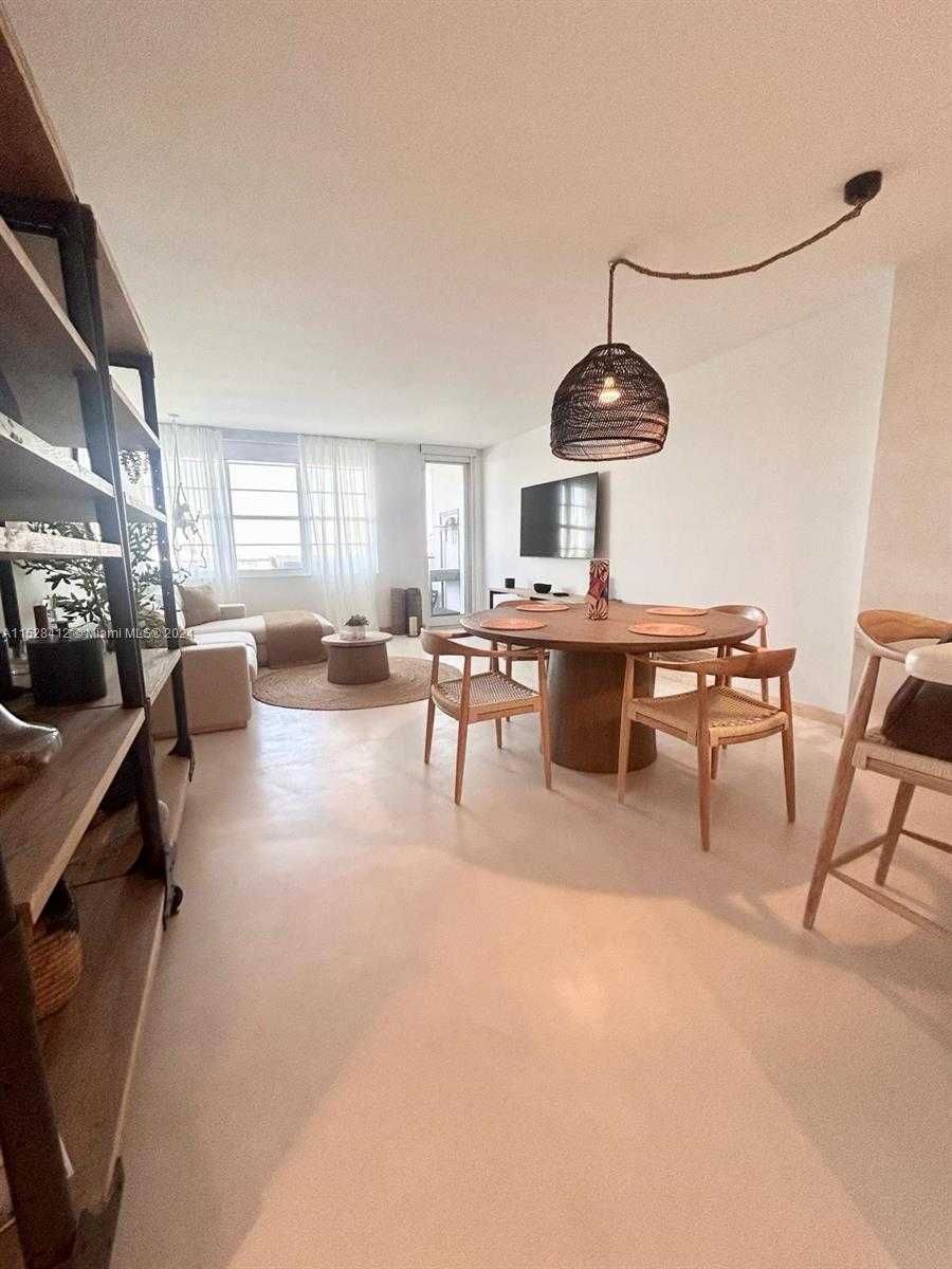 Small Image of 100 LINCOLN RD #1543, Miami Beach Number 2