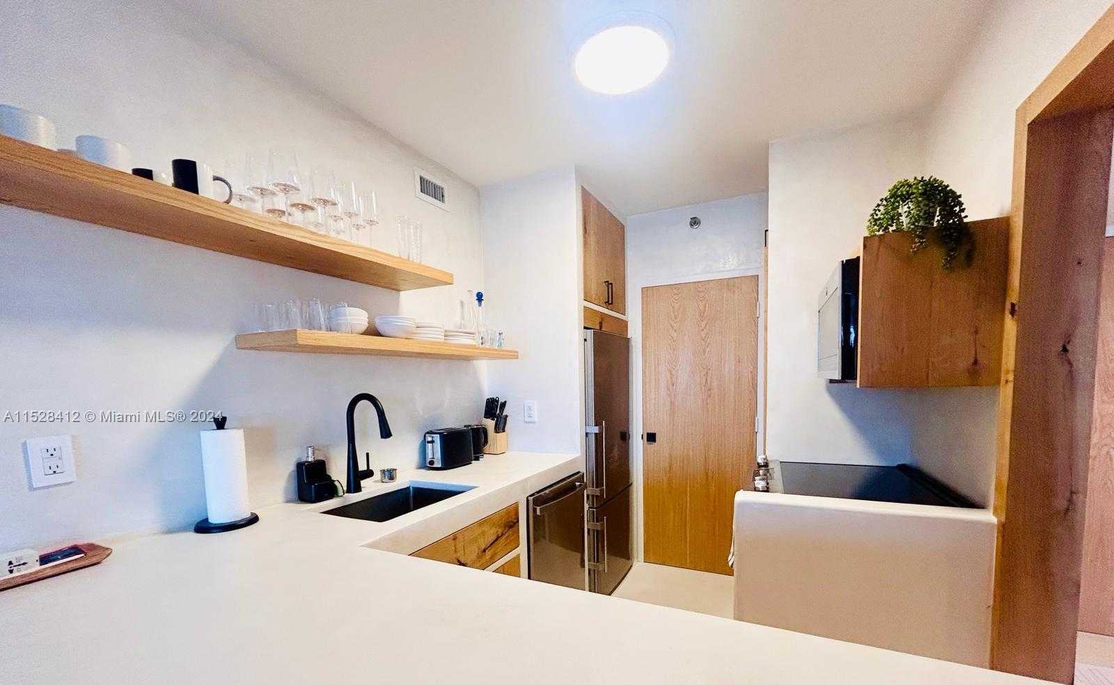 Small Image of 100 LINCOLN RD #1543, Miami Beach Number 6