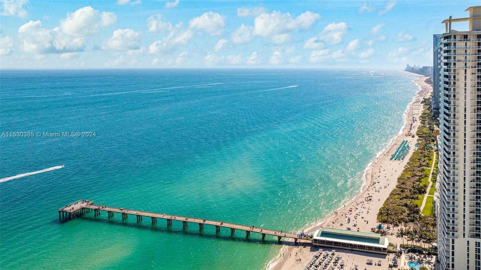 Small Image of 16699 Collins Ave, Sunny Isles Beach, FL 33160, USA Number 12