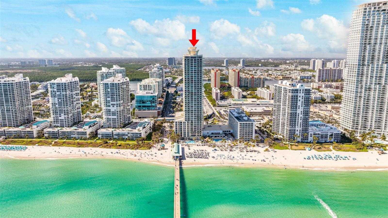 Small Image of 16699 Collins Ave, Sunny Isles Beach, FL 33160, USA Number 14