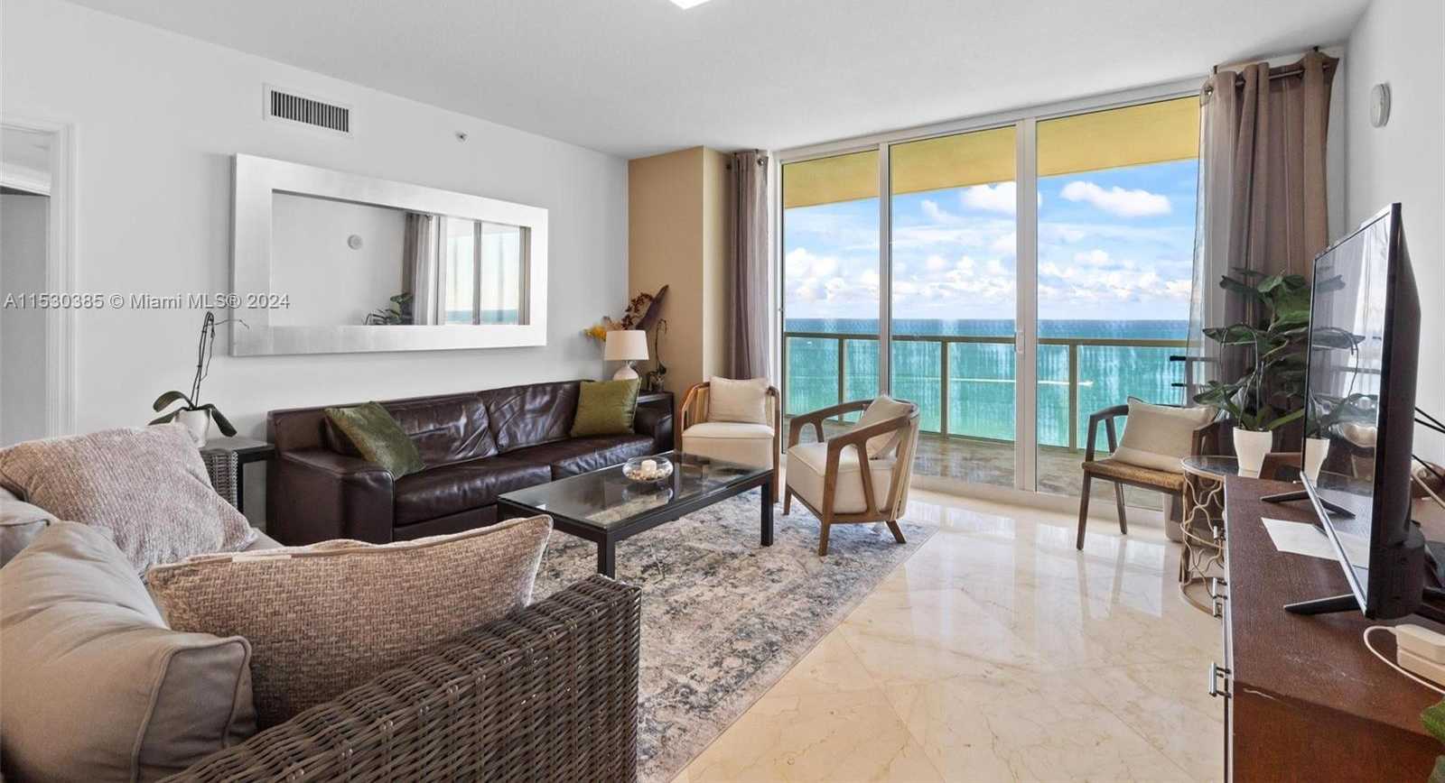 Small Image of 16699 Collins Ave, Sunny Isles Beach, FL 33160, USA Number 22