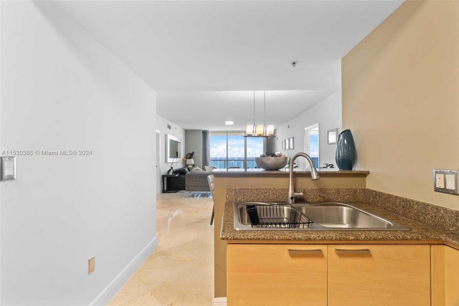 Small Image of 16699 Collins Ave, Sunny Isles Beach, FL 33160, USA Number 26
