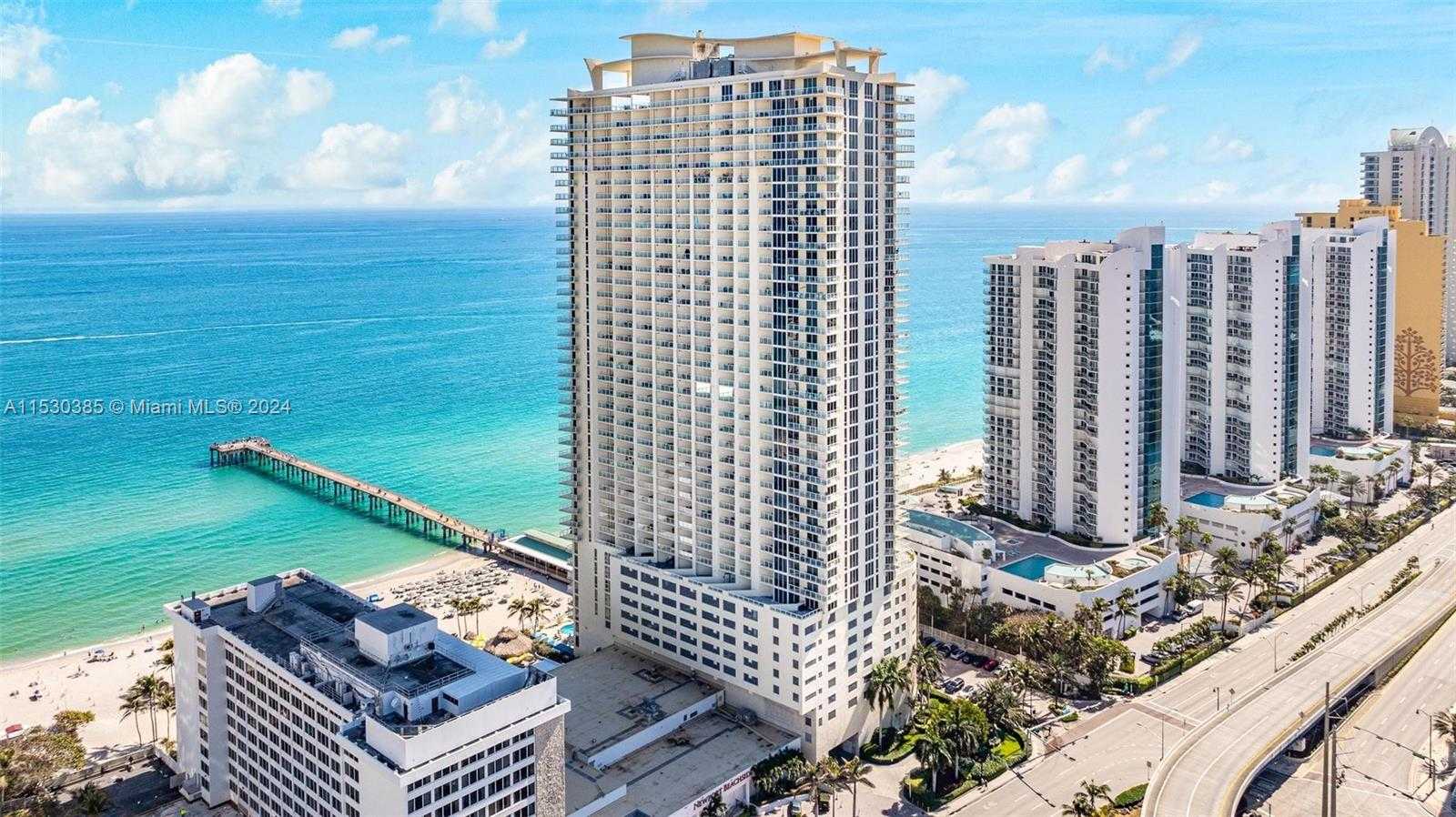 Small Image of 16699 Collins Ave, Sunny Isles Beach, FL 33160, USA Number 9