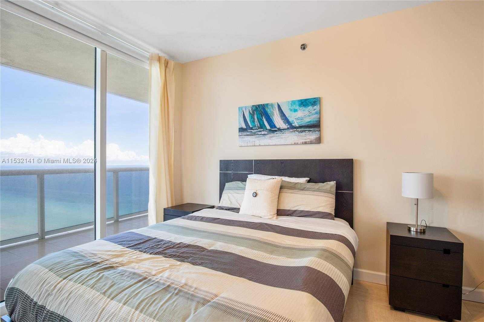 Small Image of 1830 SOUTH OCEAN DR #3508, Hallandale Beach Number 14
