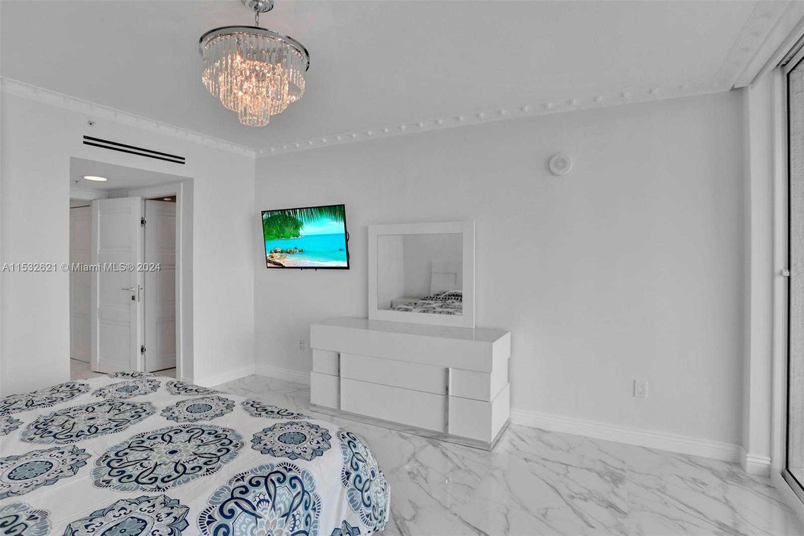 Small Image of 16699 COLLINS AVE #2209, Sunny Isles Beach Number 18