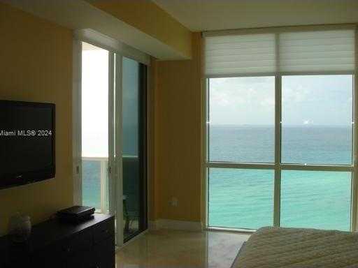 Small Image of 18101 #1707, Sunny Isles Beach Number 11