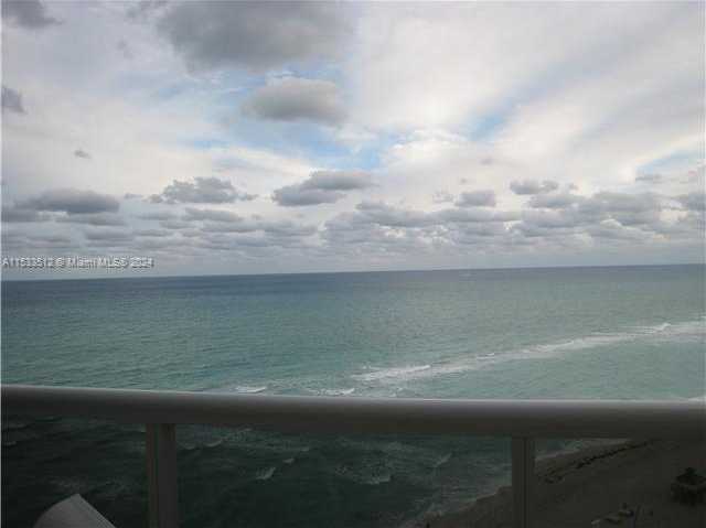 Small Image of 18101 #1707, Sunny Isles Beach Number 16