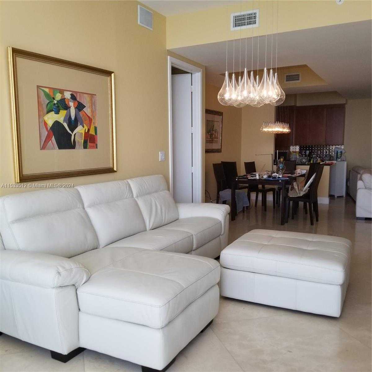 Small Image of 18101 #1707, Sunny Isles Beach Number 19