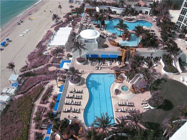 Small Image of 18101 #1707, Sunny Isles Beach Number 4