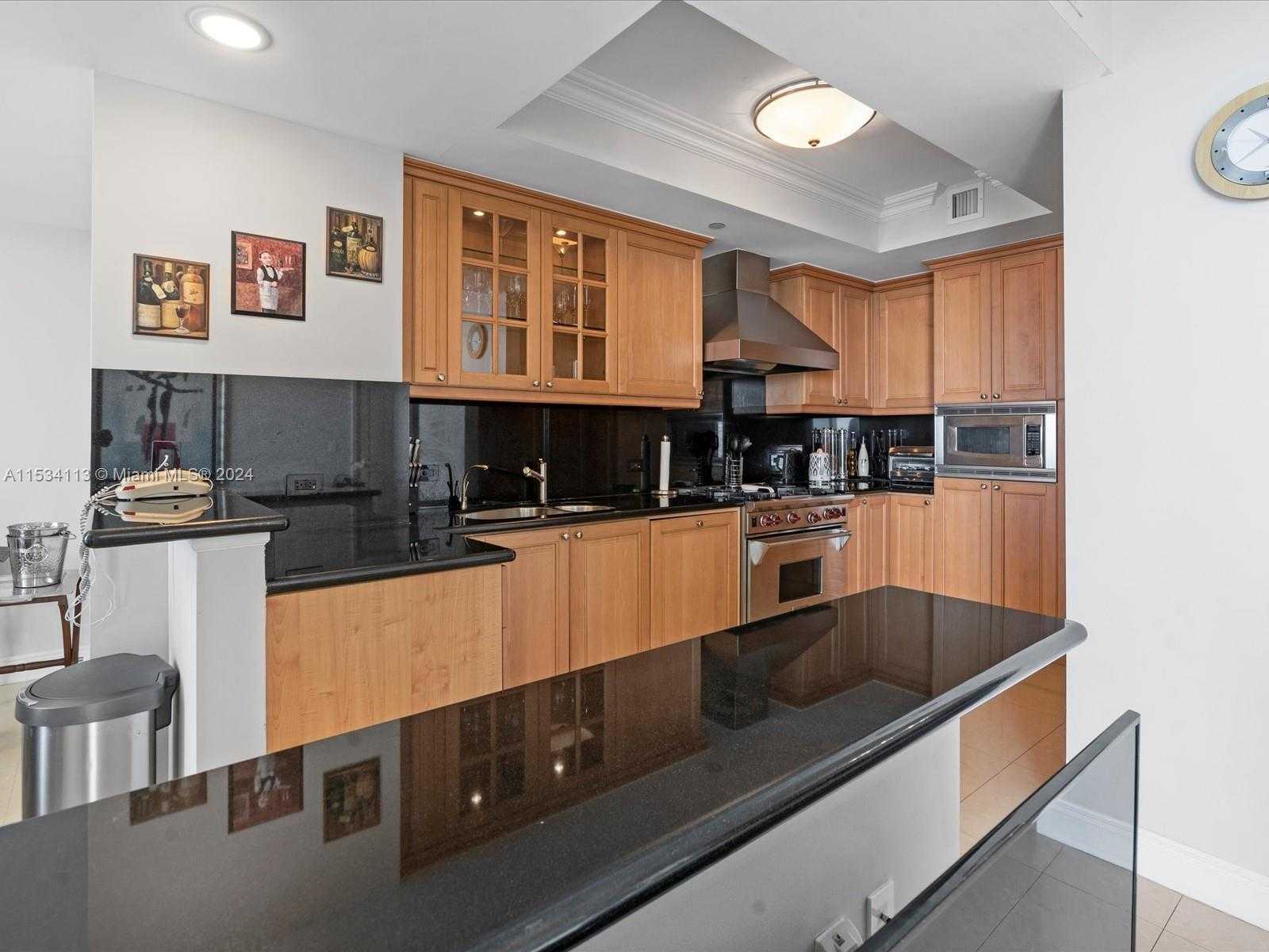 Small Image of 17875 COLLINS AVE #4405, Sunny Isles Beach Number 6