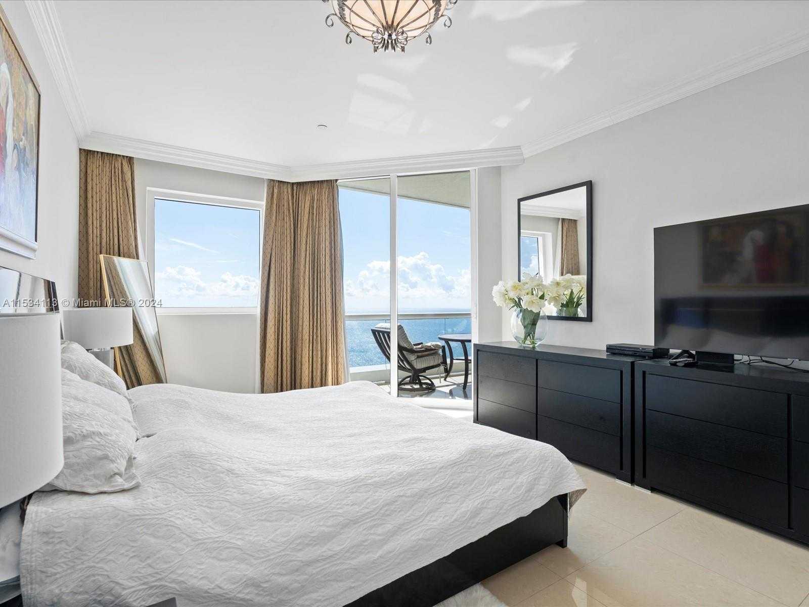 Small Image of 17875 COLLINS AVE #4405, Sunny Isles Beach Number 9