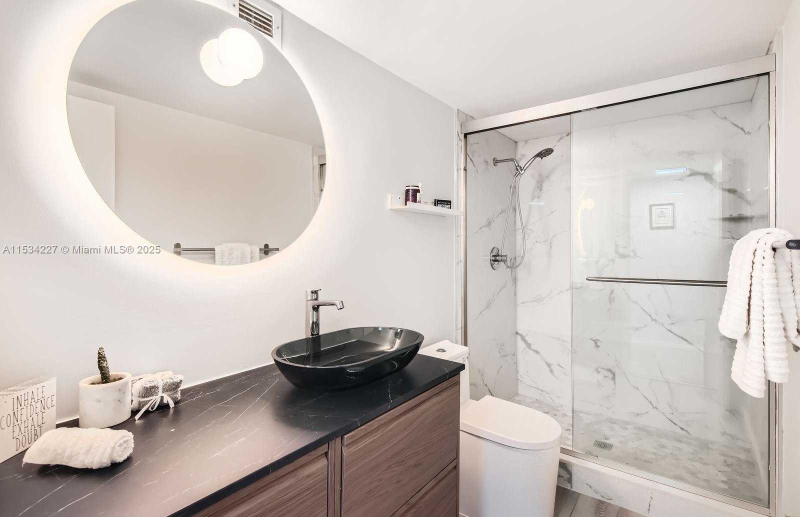 Small Image of 3800 SOUTH OCEAN DR #1818 (AVAILABLE NOW), Hollywood Number 11