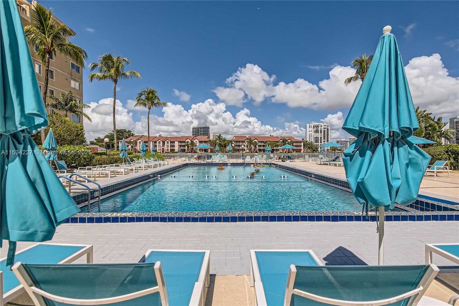 Small Image of 3800 SOUTH OCEAN DR #1818 (AVAILABLE NOW), Hollywood Number 14