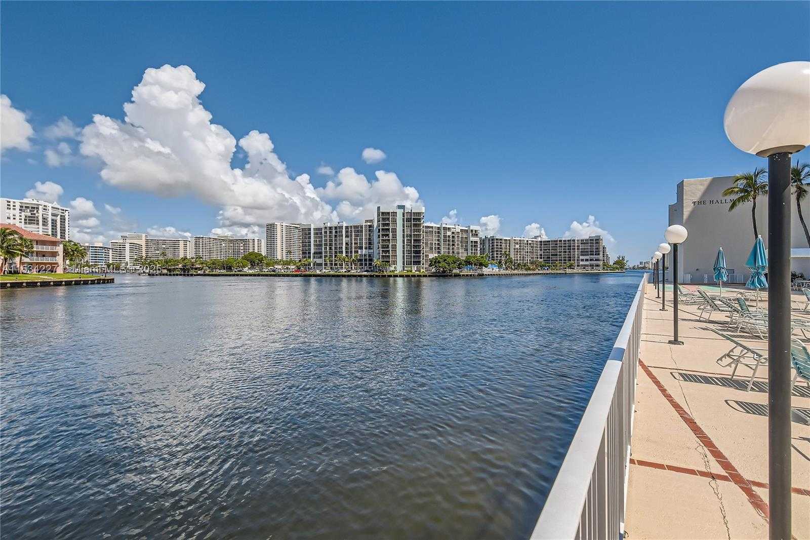 Small Image of 3800 SOUTH OCEAN DR #1818 (AVAILABLE NOW), Hollywood Number 15